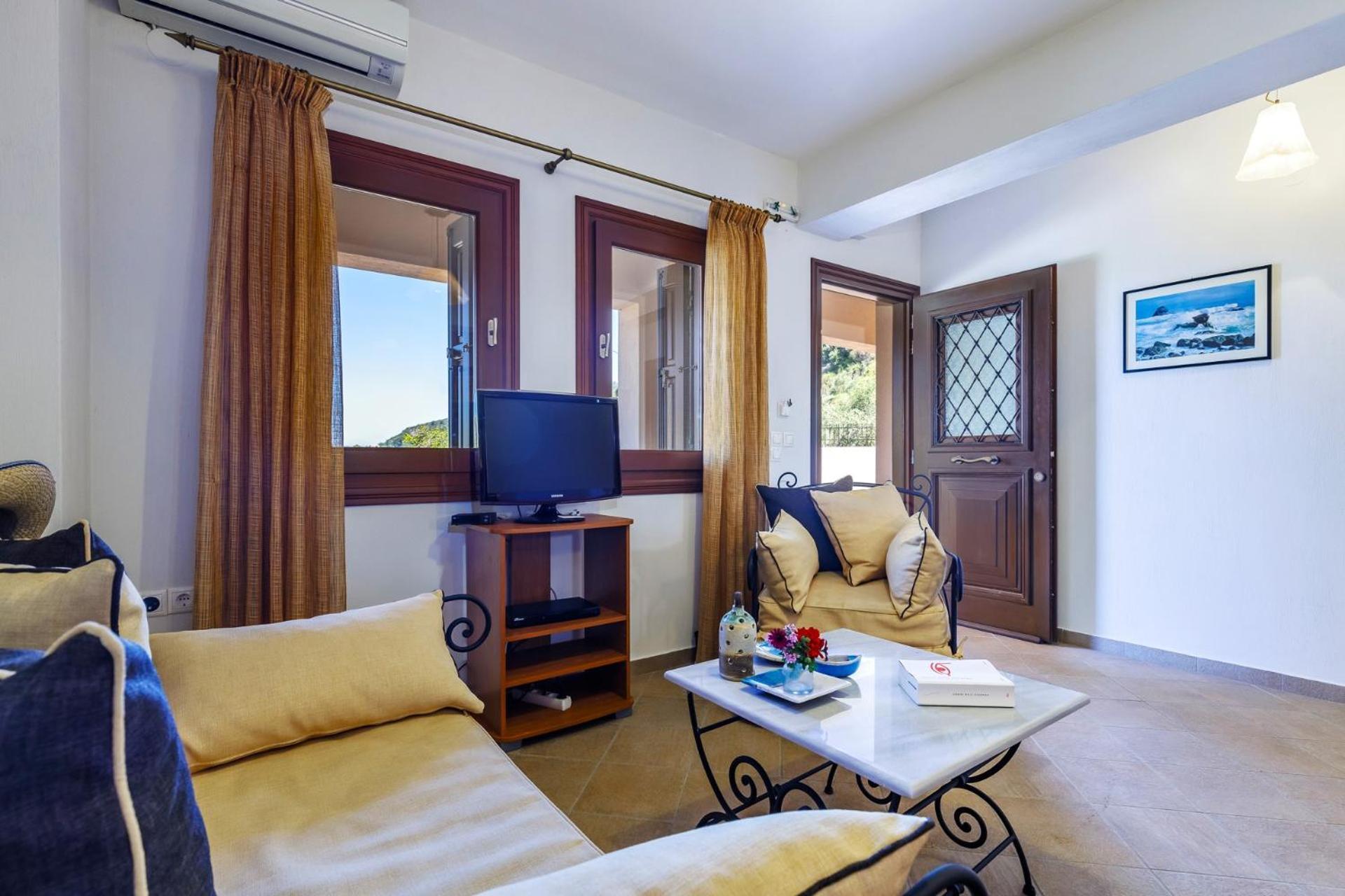 Naiades Superior Apartments In Skopelos With Sea View Close To The Town Eksteriør bilde