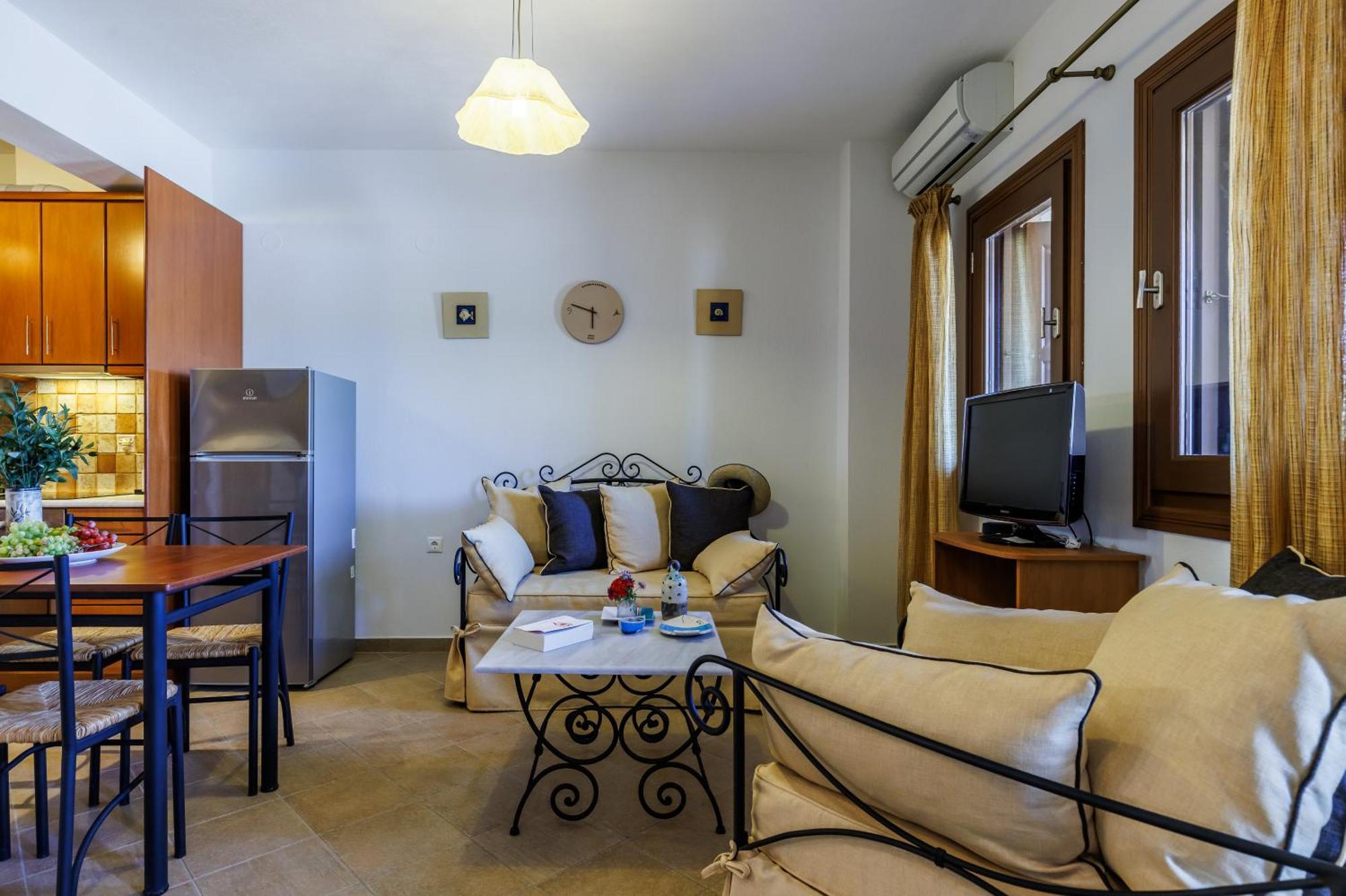 Naiades Superior Apartments In Skopelos With Sea View Close To The Town Eksteriør bilde