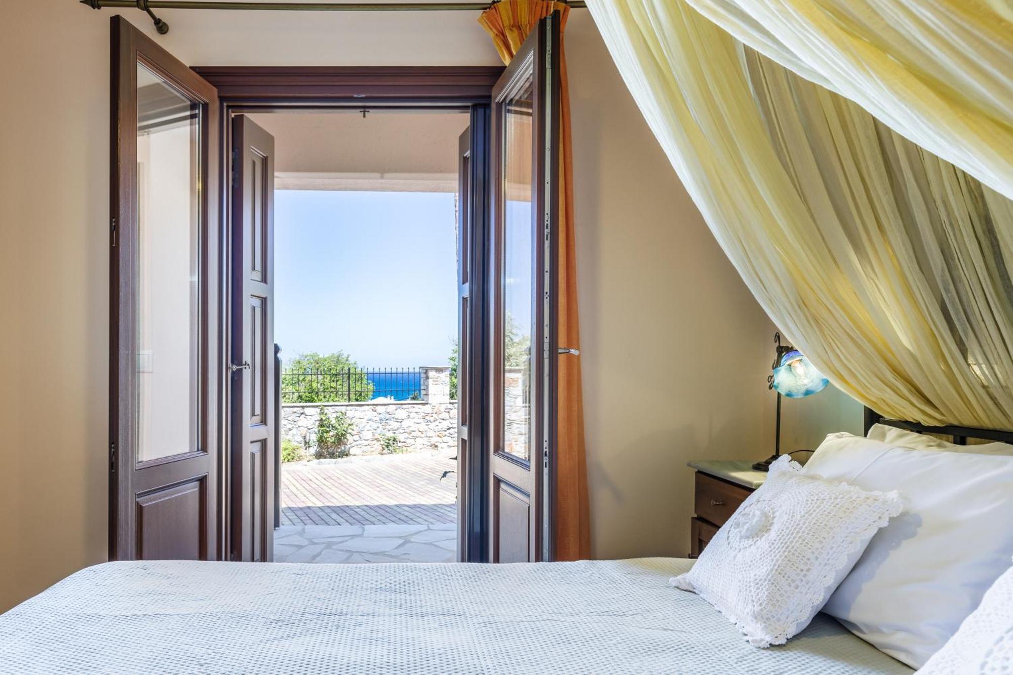 Naiades Superior Apartments In Skopelos With Sea View Close To The Town Eksteriør bilde